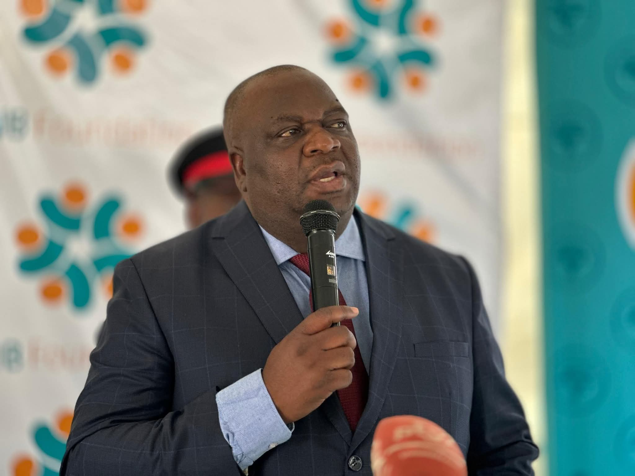 Copperbelt minister gives cop earful for early roadblocks