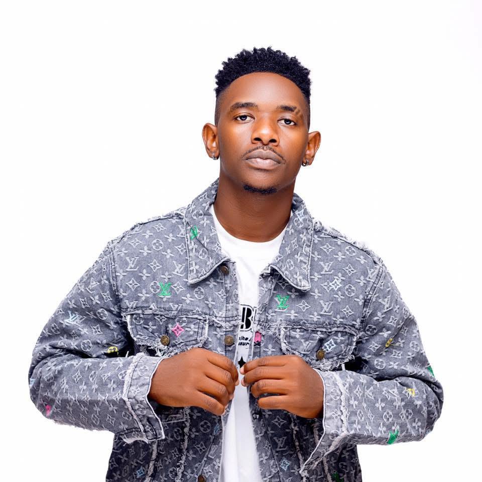 Awards are sweet but fans are sweeter – Frank Ro