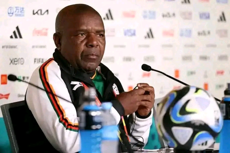 Hichilema awards Bruce Mwape for being a great coach to Copper Queens